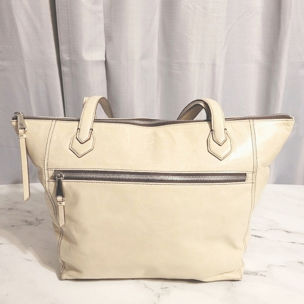 Classic HOBO Beautiful Ivory Versatile Leather Shoulder Bag